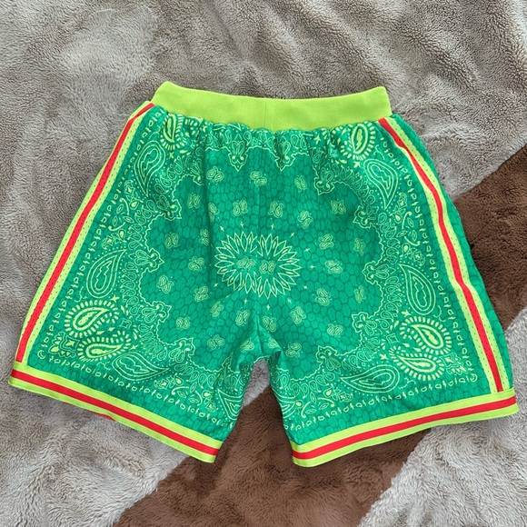 Collect & Select Swingman Shorts Christmas Kobe Grinch Mamba size XS - Picture 2 of 6